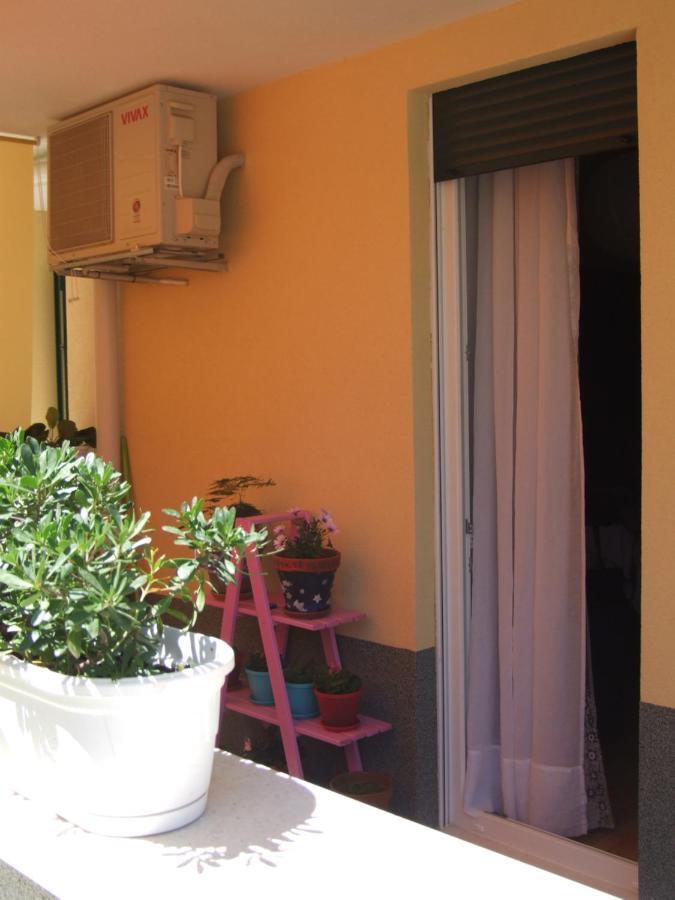 Apartment Studio Apartman Marita
